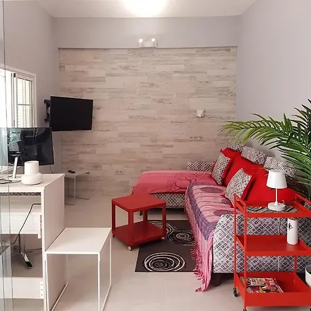 Spacious Apartment First Ocean Line Apartment